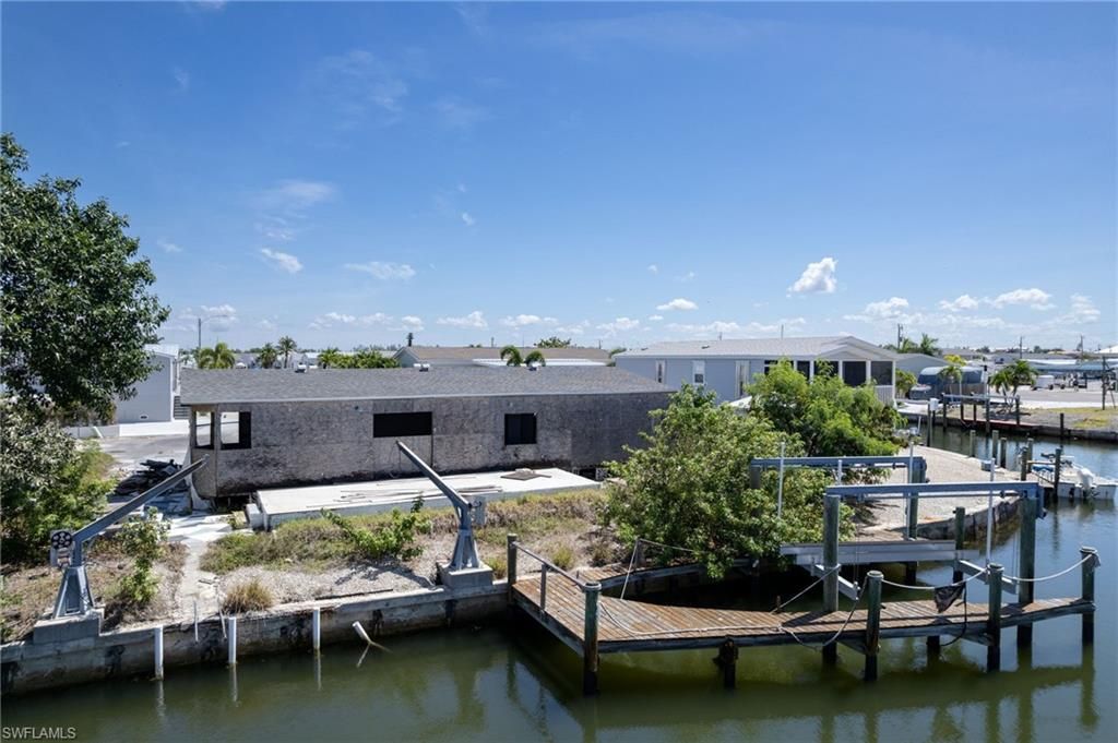2920 Harpoon LN, ST. JAMES CITY, FL 33956 — photo 5
