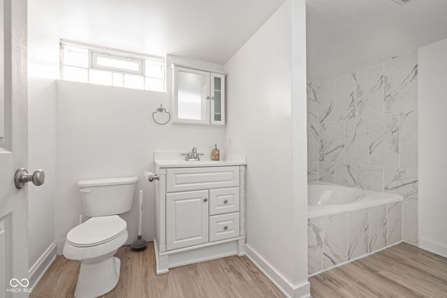 5321 Carrollton Avenue, Indianapolis, IN 46220