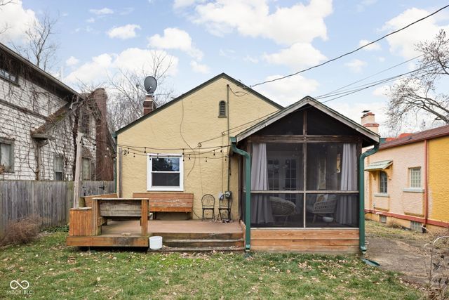 5321 Carrollton Avenue, Indianapolis, IN 46220