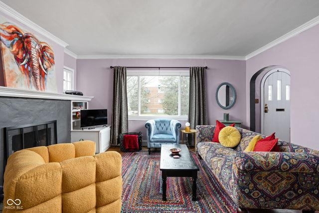 5321 Carrollton Avenue, Indianapolis, IN 46220