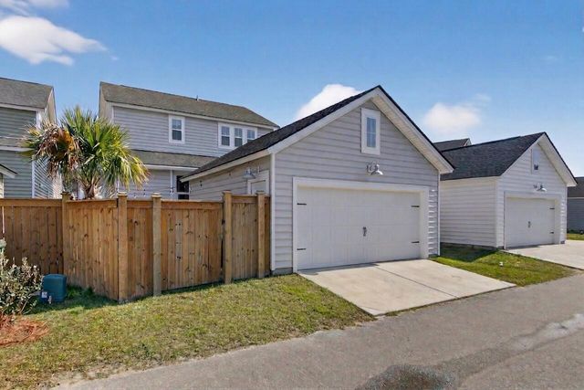 1963 Longhorn Lane, Summerville, SC 29485