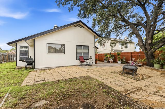 11406 Hatchet Pass, San Antonio, TX 78245
