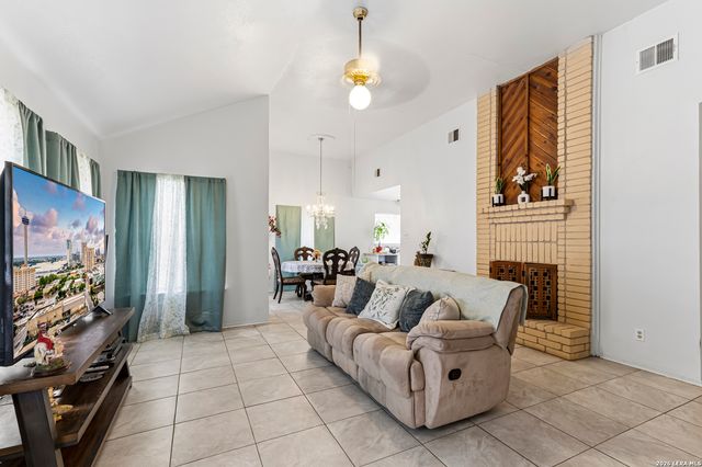 11406 Hatchet Pass, San Antonio, TX 78245