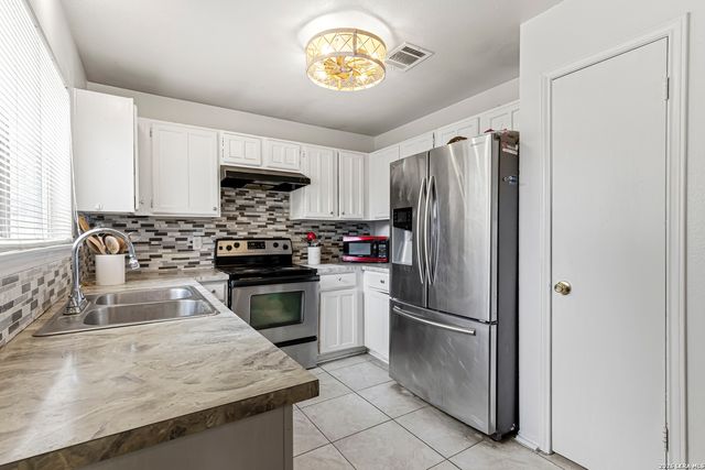11406 Hatchet Pass, San Antonio, TX 78245