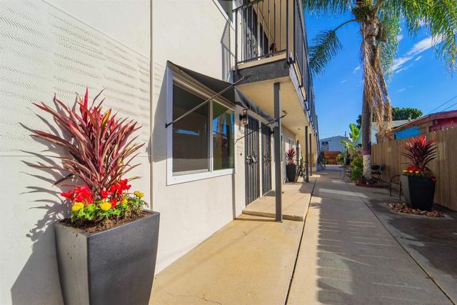 4518 Kansas St, San Diego, CA 92116