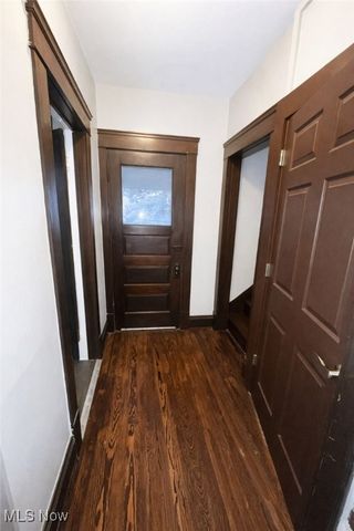 4415 Pearse Avenue, Newburgh Heights, OH 44105