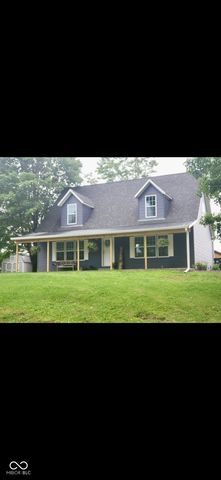6035 Maple Grove Rd, Martinsville, IN 46151