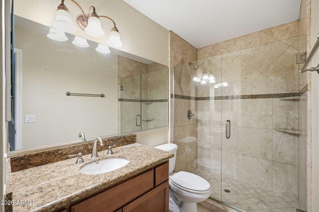 3235 E CAMELBACK Road 211, Phoenix, AZ 85018