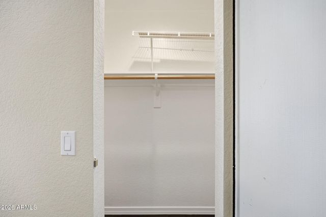 3235 E CAMELBACK Road 211, Phoenix, AZ 85018