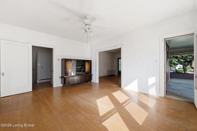1830 Alfresco Pl, Louisville, KY 40205