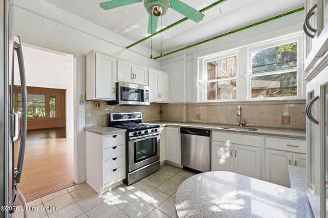 1830 Alfresco Pl, Louisville, KY 40205