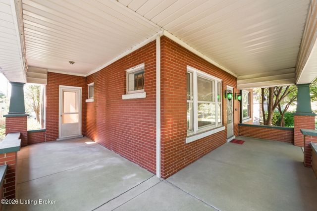 1830 Alfresco Pl, Louisville, KY 40205