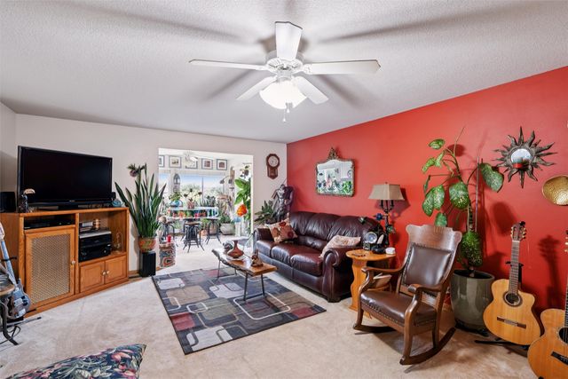 5808 SE 34th Street, Des Moines, IA 50320