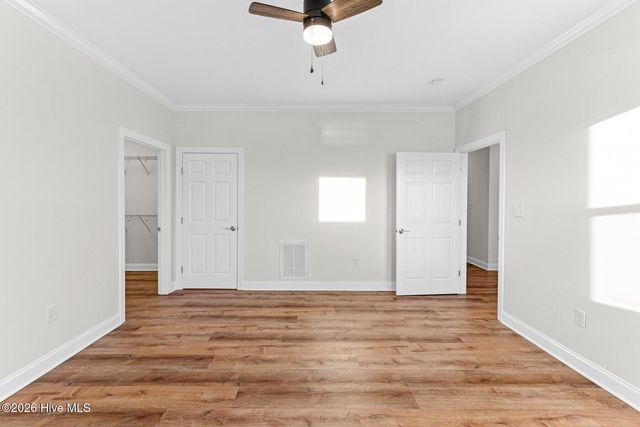 400 S Kingfisher Lane S, Hampstead, NC 28443