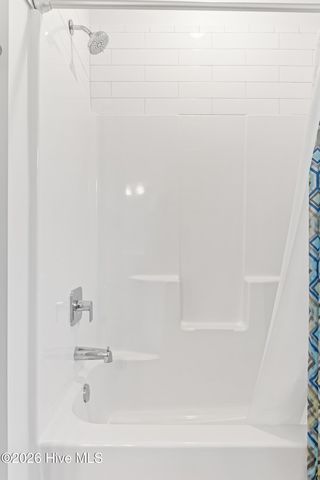 400 S Kingfisher Lane S, Hampstead, NC 28443