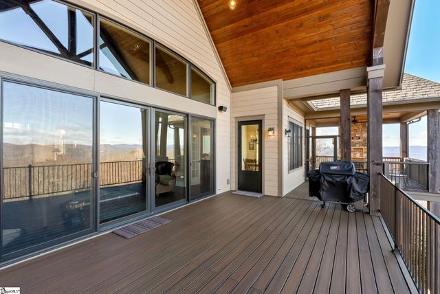 38 Falling Star Way, Landrum, SC 29356