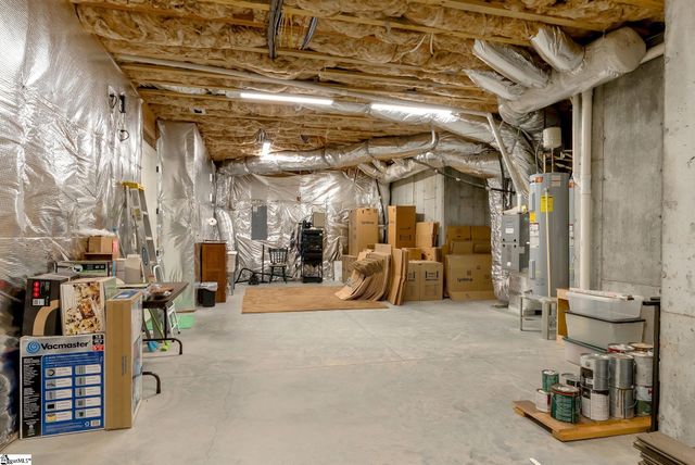 38 Falling Star Way, Landrum, SC 29356