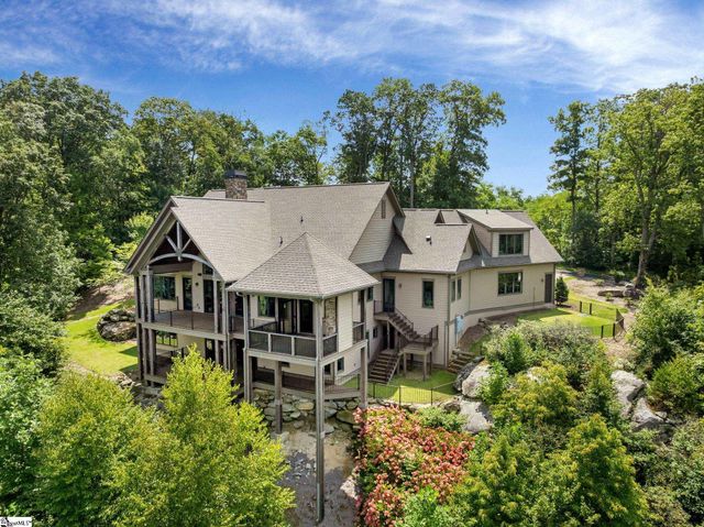 38 Falling Star Way, Landrum, SC 29356