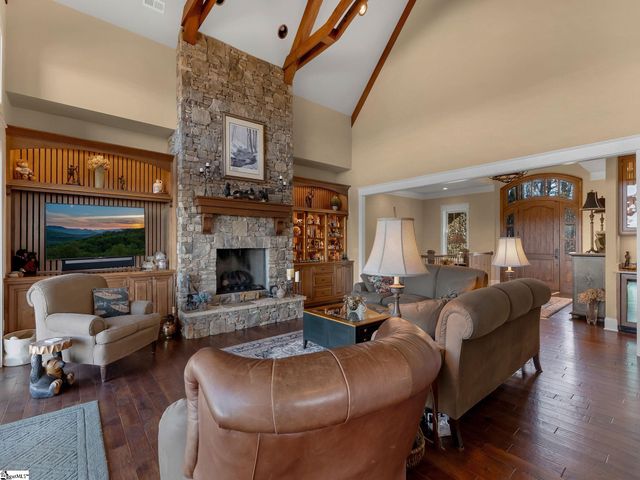 38 Falling Star Way, Landrum, SC 29356