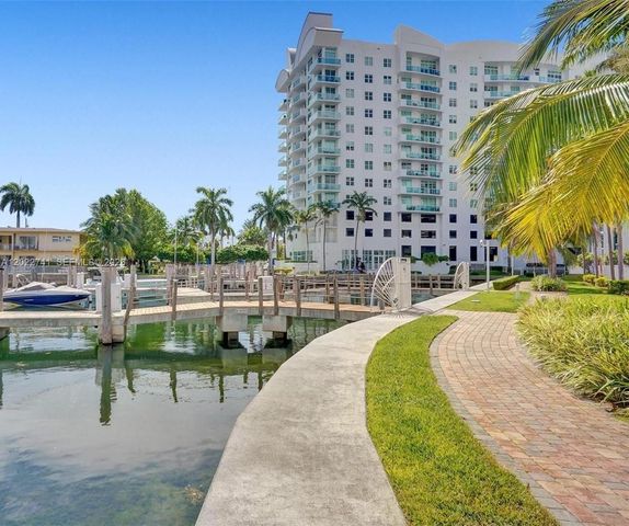 7900 Harbor Island Dr 523, North Bay Village, FL 33141