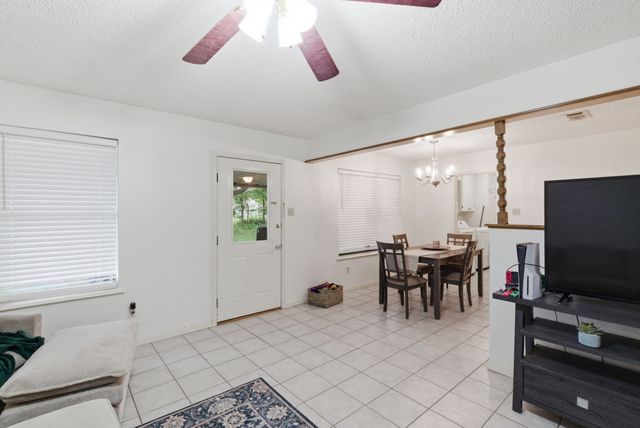 209 Moonlight Trail, Stephenville, TX 76401