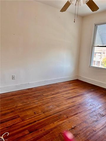 327 48th St ST, Newport News, VA 23607