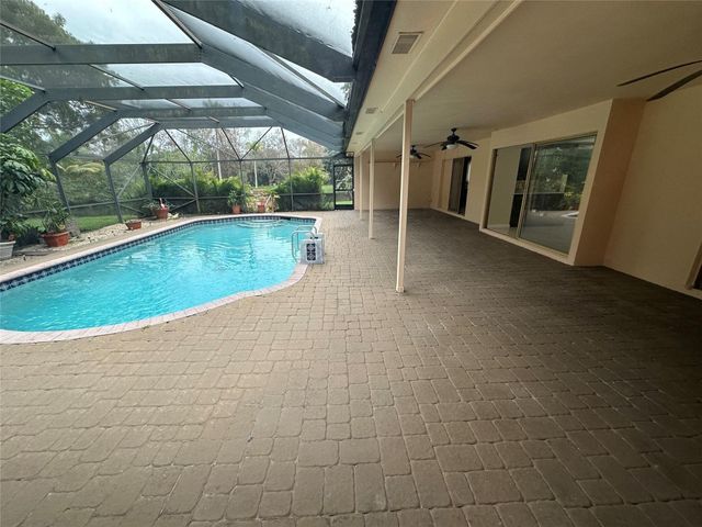 10800 SW 40th Court, Davie, FL 33328