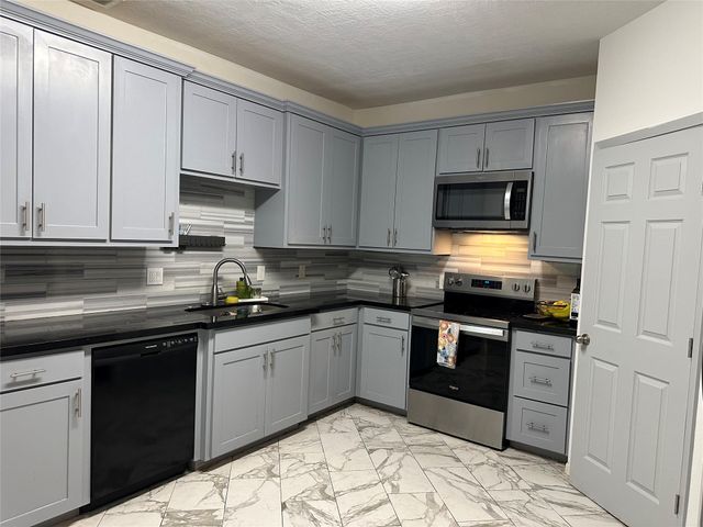 12625 Memorial Drive 127, Houston, TX 77024