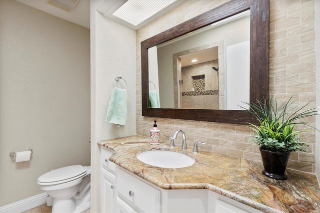 8350 Southmeadow Circle, Dallas, TX 75231