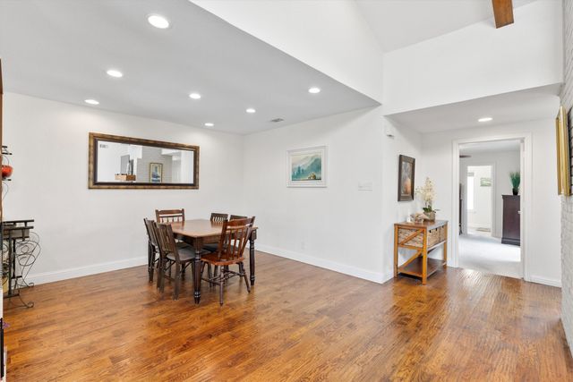 8350 Southmeadow Circle, Dallas, TX 75231
