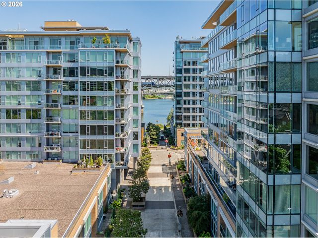 205 S MONTGOMERY St 401B, Portland, OR 97201