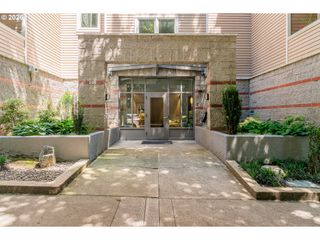 205 S MONTGOMERY St 401B, Portland, OR 97201