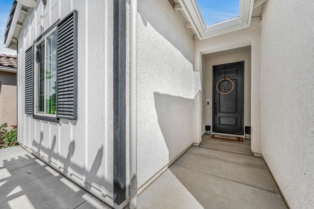 619 Wood Crest Avenue, Madera, CA 93636