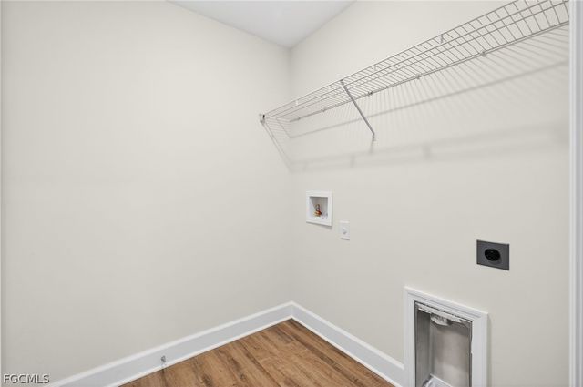 221 NW 15th ST, Cape Coral, FL 33993