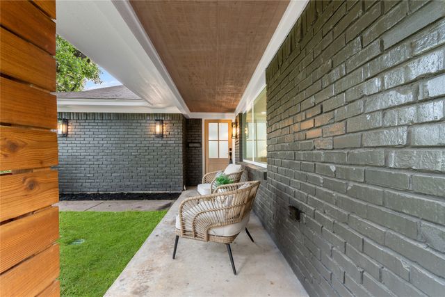 9110 Westglen Drive, Dallas, TX 75228
