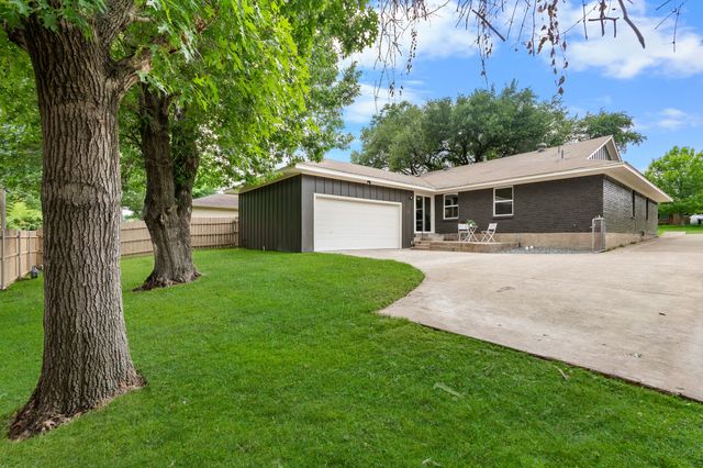 9110 Westglen Drive, Dallas, TX 75228