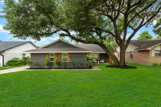 9110 Westglen Drive, Dallas, TX 75228