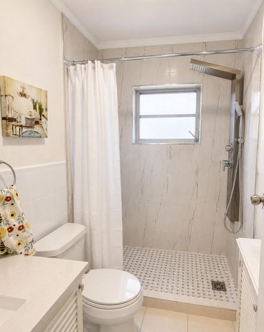 1450 Atlantic Shores Boulevard 212, Hallandale Beach, FL 33009