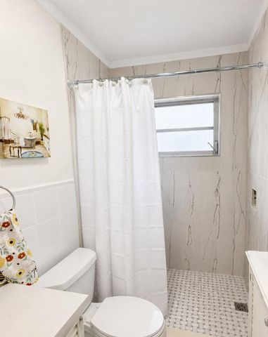1450 Atlantic Shores Boulevard 212, Hallandale Beach, FL 33009