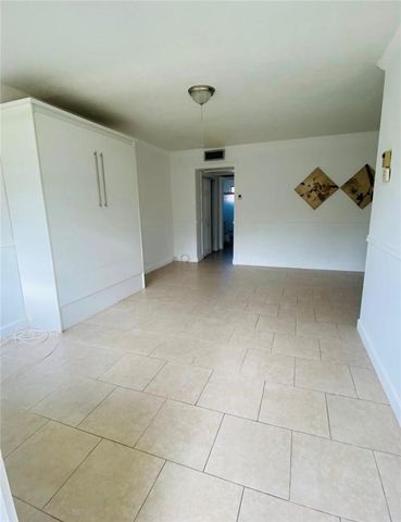 1450 Atlantic Shores Boulevard 212, Hallandale Beach, FL 33009