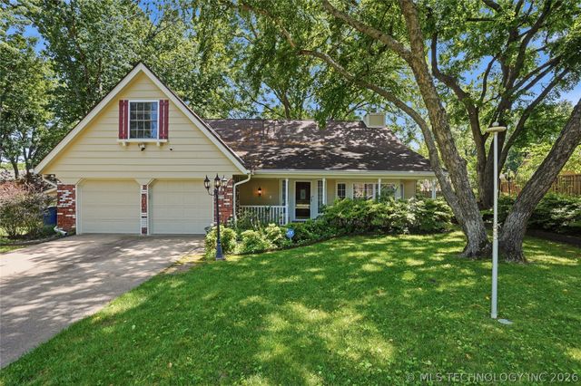 3776 E 82nd Court, Tulsa, OK 74137
