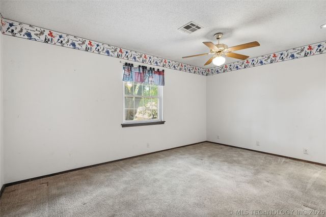 3776 E 82nd Court, Tulsa, OK 74137