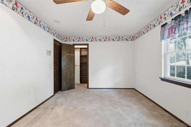 3776 E 82nd Court, Tulsa, OK 74137