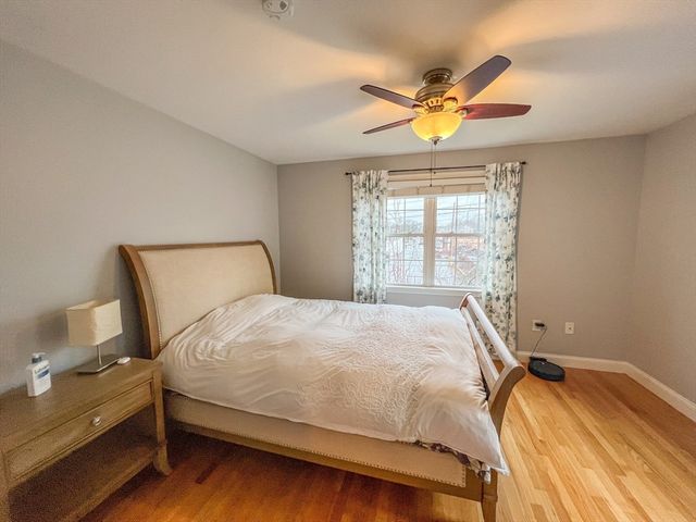 20 Russell St 1, Waltham, MA 02453