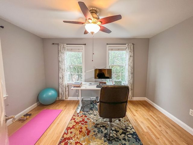 20 Russell St 1, Waltham, MA 02453