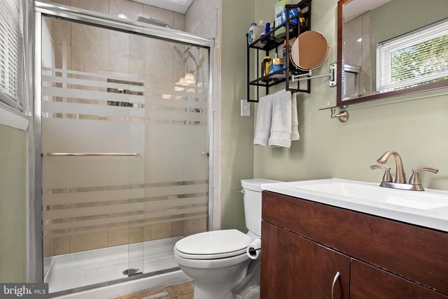 163 CALDERWOOD LN, Mount Laurel, NJ 08054