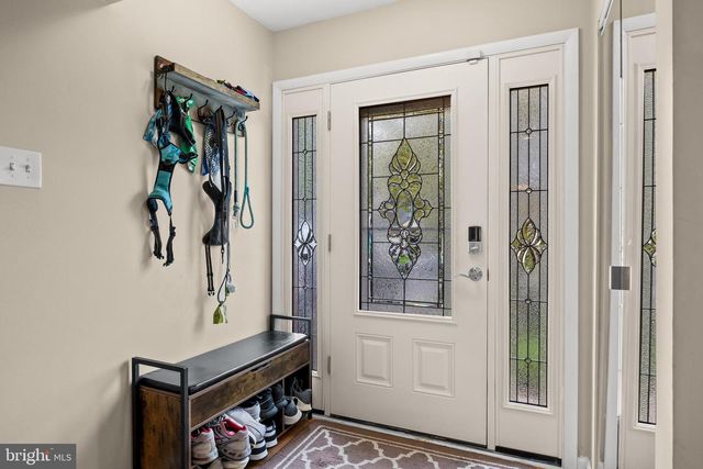 163 CALDERWOOD LN, Mount Laurel, NJ 08054