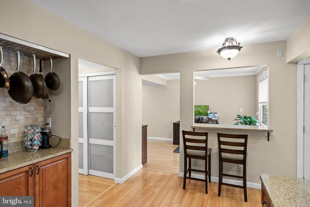 163 CALDERWOOD LN, Mount Laurel, NJ 08054