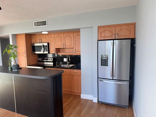 900 Bay Drive 513, Miami Beach, FL 33141