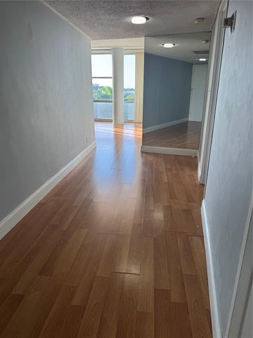 900 Bay Drive 513, Miami Beach, FL 33141